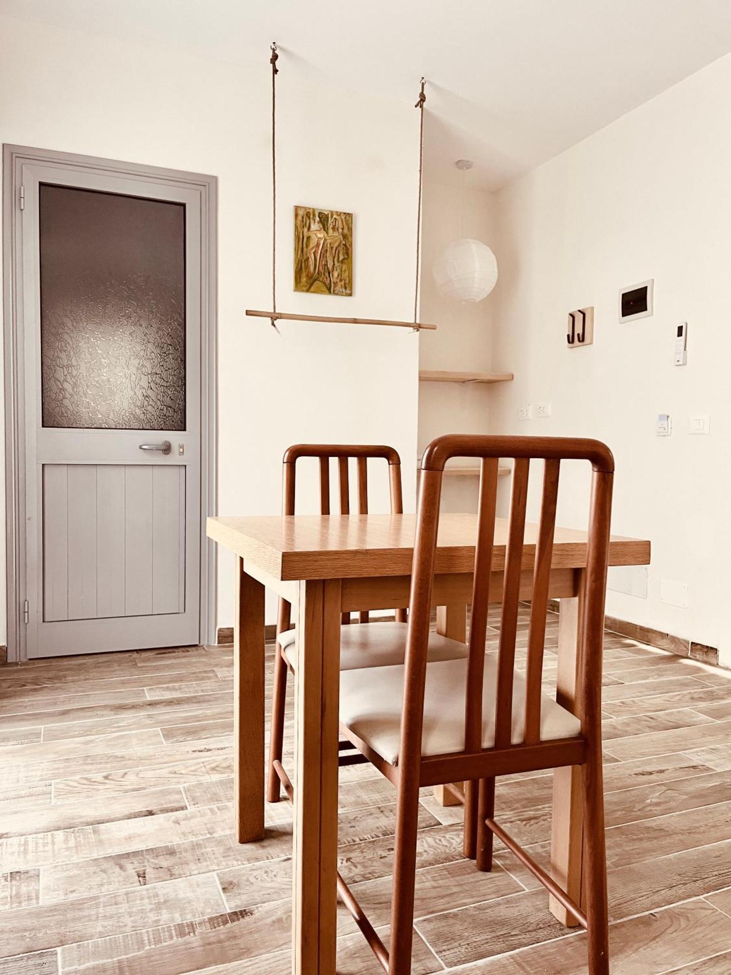 Family Tree - Quiet Area - Self Check In Aparthotel Golem  Kamer foto